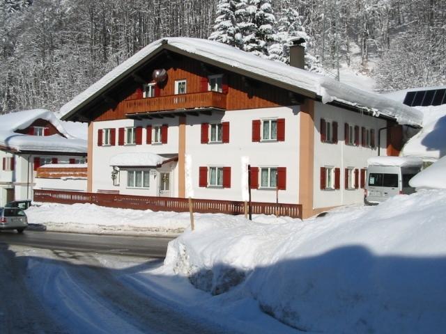 Haus Jochum Bed & Breakfast Langen am Arlberg Bagian luar foto